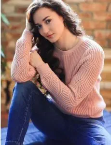 Elite escort service in Kunkavav Vadia for home and hotel visits